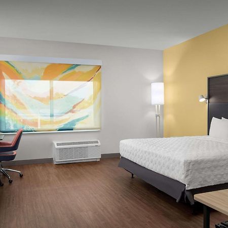 Tru By Hilton Jacksonville Airport Bagian luar foto