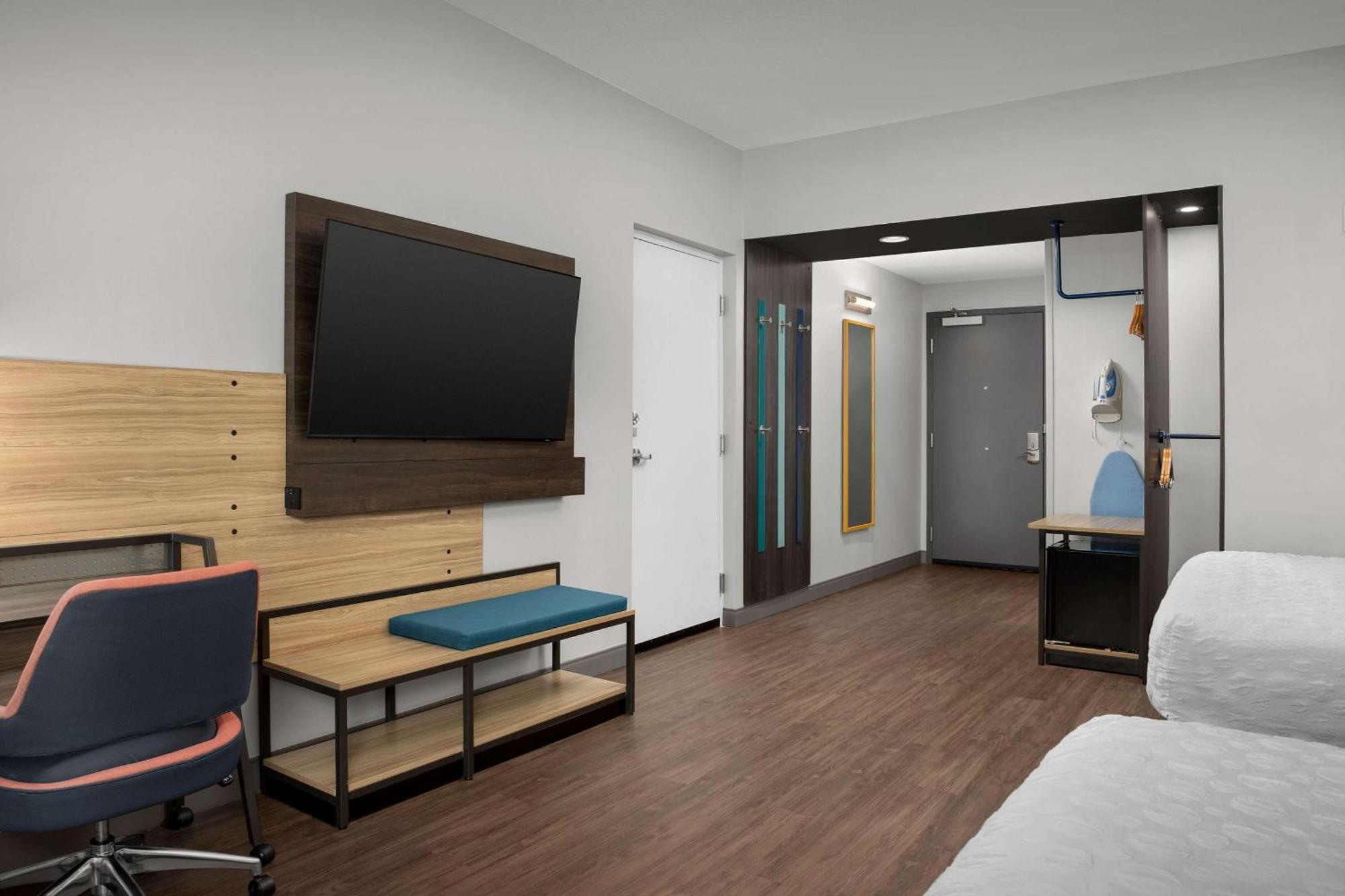 Tru By Hilton Jacksonville Airport Bagian luar foto