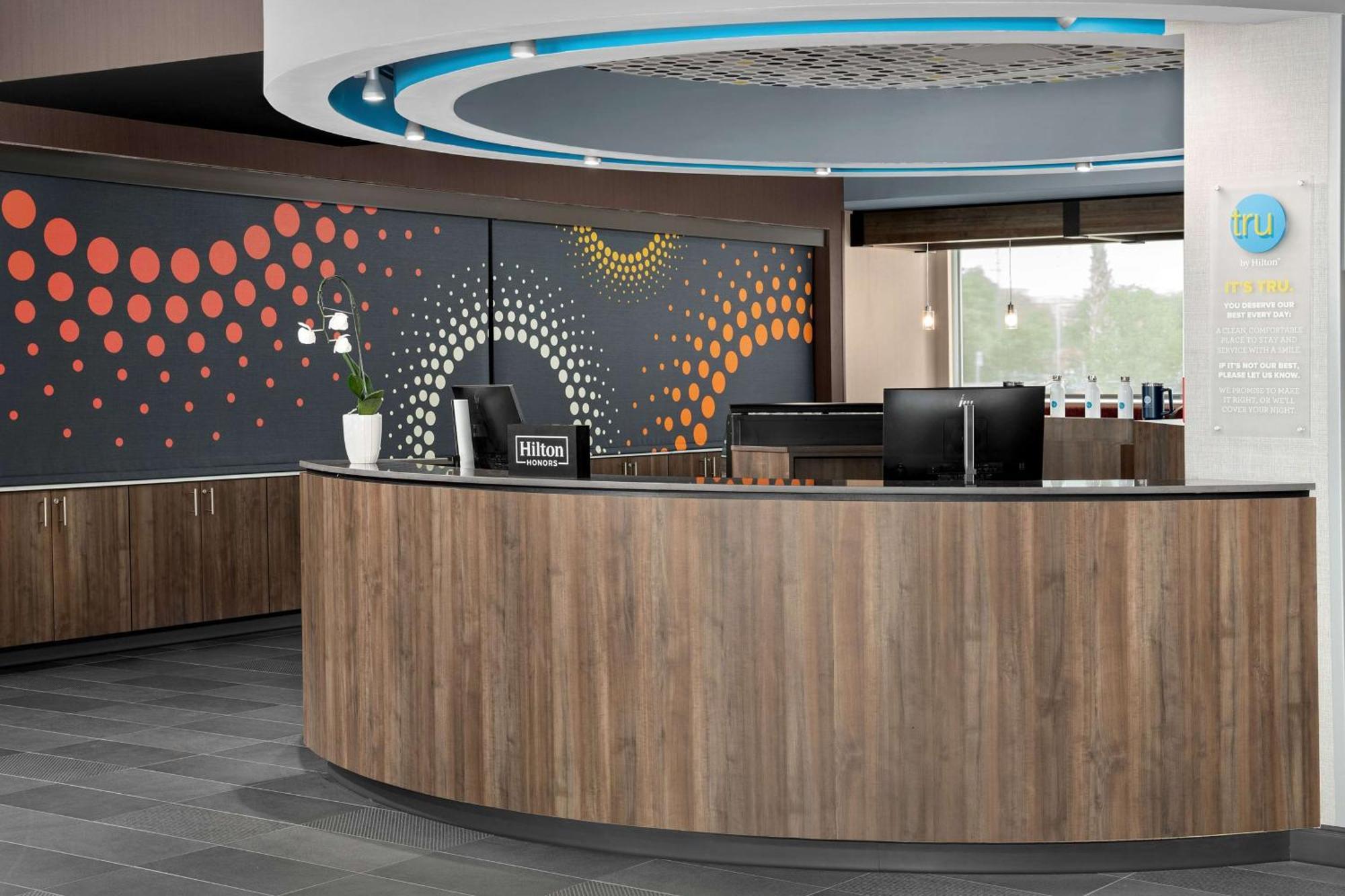 Tru By Hilton Jacksonville Airport Bagian luar foto