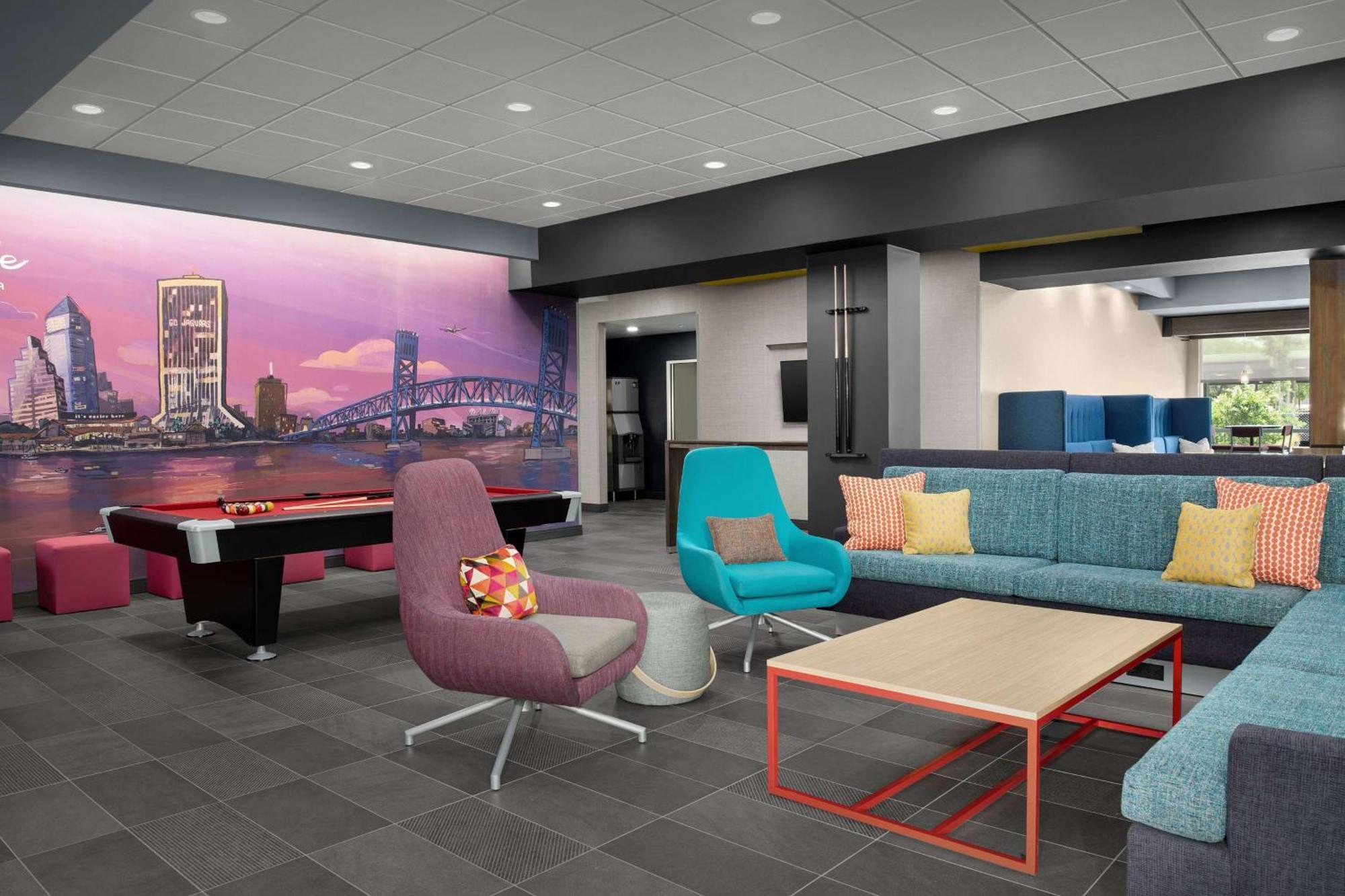 Tru By Hilton Jacksonville Airport Bagian luar foto
